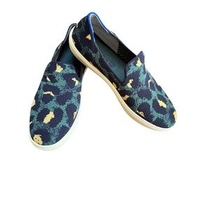 Rothy’s Blue & Tan Camo Sneakers Size 9.5